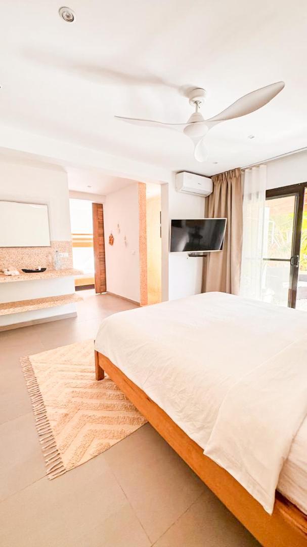 Villa Chanalu Ngaparou Luaran gambar